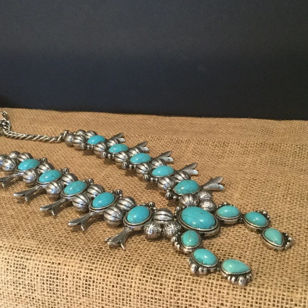 Faux Navajo Squash Blossom Necklace Set - Picture 4 of 4